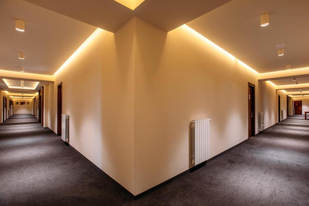 Hotel Parma Tbilisi Ngoại thất bức ảnh